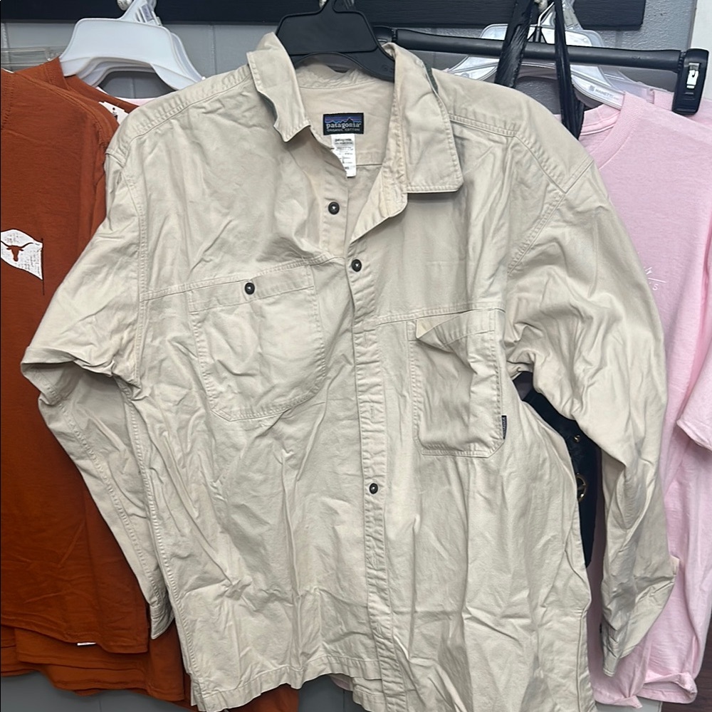 Patagonia Light Tan Lightweight Shirt Jacket